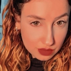 Dafne Fiore