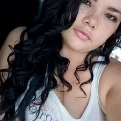 Foto de Daniela Bellini ao vivo na webcam