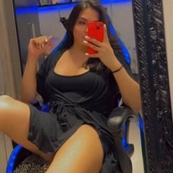 Foto de Daniele Ribeiro ao vivo na webcam