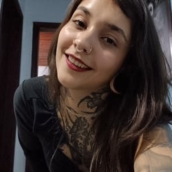 Foto de Dark Isis ao vivo na webcam