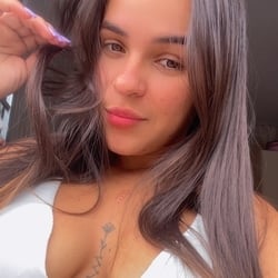 Foto de Deh D 2002 ao vivo na webcam