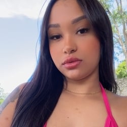 Foto de Luiza 25 ao vivo na webcam