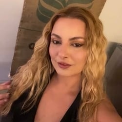 Foto de Deusa Era ao vivo na webcam