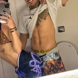 Foto de Dick Marginal ao vivo na webcam