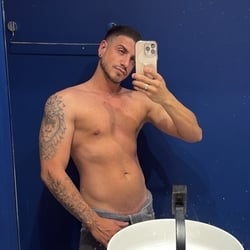 Foto de Diego Mendes ao vivo na webcam