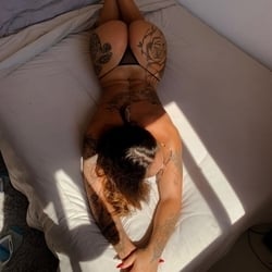 Foto de Dj Nanda ao vivo na webcam