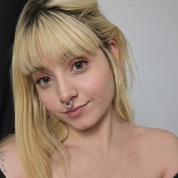 Foto de Djulie ao vivo na webcam