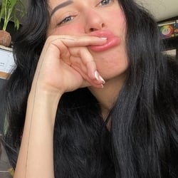 Foto de Doce Ella ao vivo na webcam