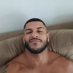Foto de Dom Arthur - videos sexo ao vivo Sexo ao Vivo