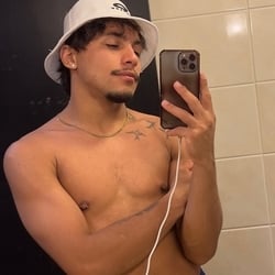 Foto de Dom Junior ao vivo na webcam