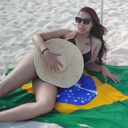 Foto de Lay Fetiche ao vivo na webcam