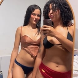 Foto de Domme Doll ao vivo na webcam