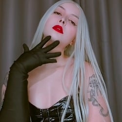 Foto de Domme Therapy ao vivo na webcam