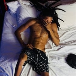 Foto de Dotado Dominador ao vivo na webcam