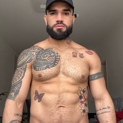 Foto de Douglas Sun - videos sexo ao vivo Sexo ao Vivo