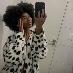 Foto de Eboni Pretinha ao vivo na webcam