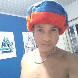 Foto de Ed Junior ao vivo na webcam