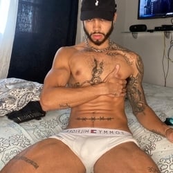 Foto de Edu Hot ao vivo na webcam