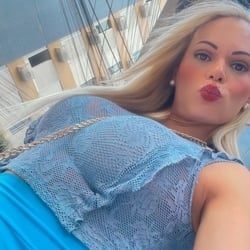 Foto de Eduarda 02 ao vivo na webcam