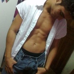 Foto de Element X Boy ao vivo na webcam