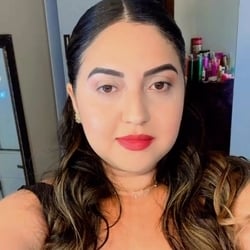 Foto de Elisa Raby ao vivo na webcam