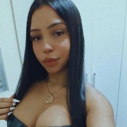 Foto de Elisah ao vivo na webcam