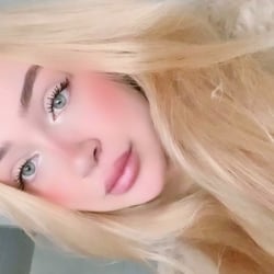 Foto de Ellie Vik - videos sexo ao vivo Sexo ao Vivo