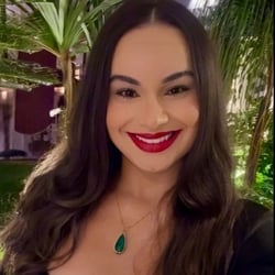 Foto de Emilly 24 - videos sexo ao vivo Sexo ao Vivo
