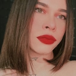 Foto de Emma Íris ao vivo na webcam