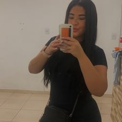 Foto de Kah Araujo ao vivo na webcam