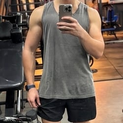 Foto de Mestiço Dot ao vivo na webcam