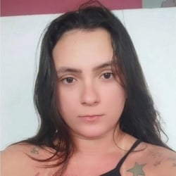 Foto de Erica Souza ao vivo na webcam