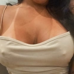 Foto de Estrelar 141 ao vivo na webcam