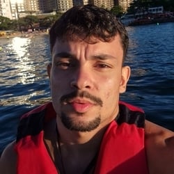 Foto de Eu Leandro Roza ao vivo na webcam