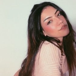 Foto de Evie Bachini ao vivo na webcam