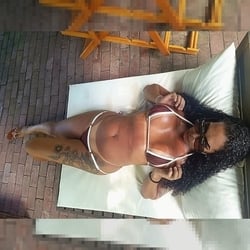 Foto de Fabiane 1993 ao vivo na webcam