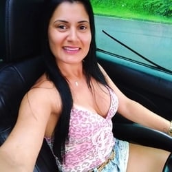 Foto de Faby Mattos ao vivo na webcam