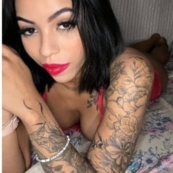 Foto de Felina Rara ao vivo na webcam