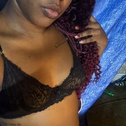 Foto de Fernanda Brasil ao vivo na webcam