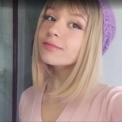 Foto de Fernanda Mia ao vivo na webcam