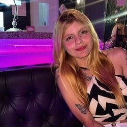 Foto de Find Sara - videos sexo ao vivo Sexo ao Vivo