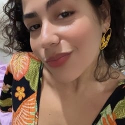 Foto de Fiorella Lotte ao vivo na webcam