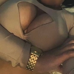 Foto de Flor Munik ao vivo na webcam