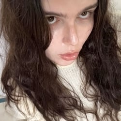 Foto de Flora Posch - videos sexo ao vivo Sexo ao Vivo