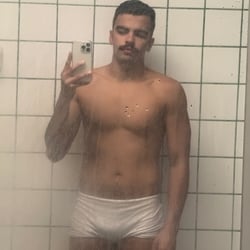 Foto de Fnando RJ ao vivo na webcam