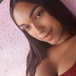 Foto de Fogosa Morena ao vivo na webcam