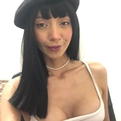 Foto de Foxye ao vivo na webcam