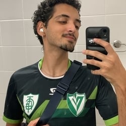 Foto de Fred Shy ao vivo na webcam