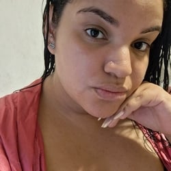 Foto de G Moreninha 69 ao vivo na webcam