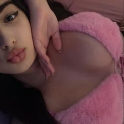 Foto de Gabi Huma ao vivo na webcam